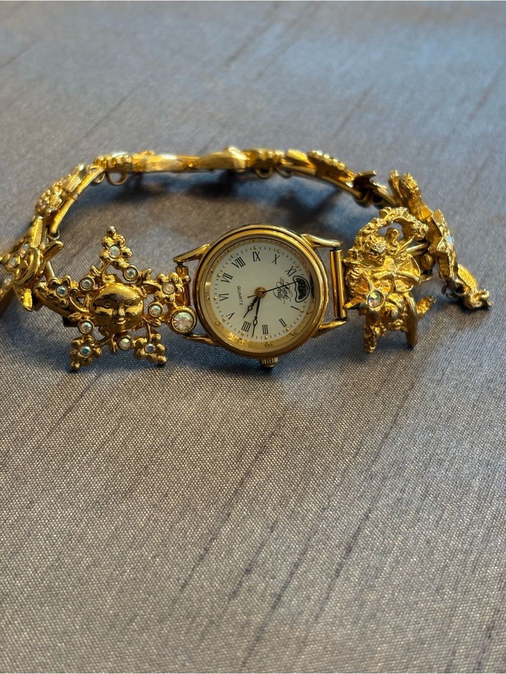 Vintage Kirk's Folly Star Charm Watch Gold-Tone - Picture 5 of 5